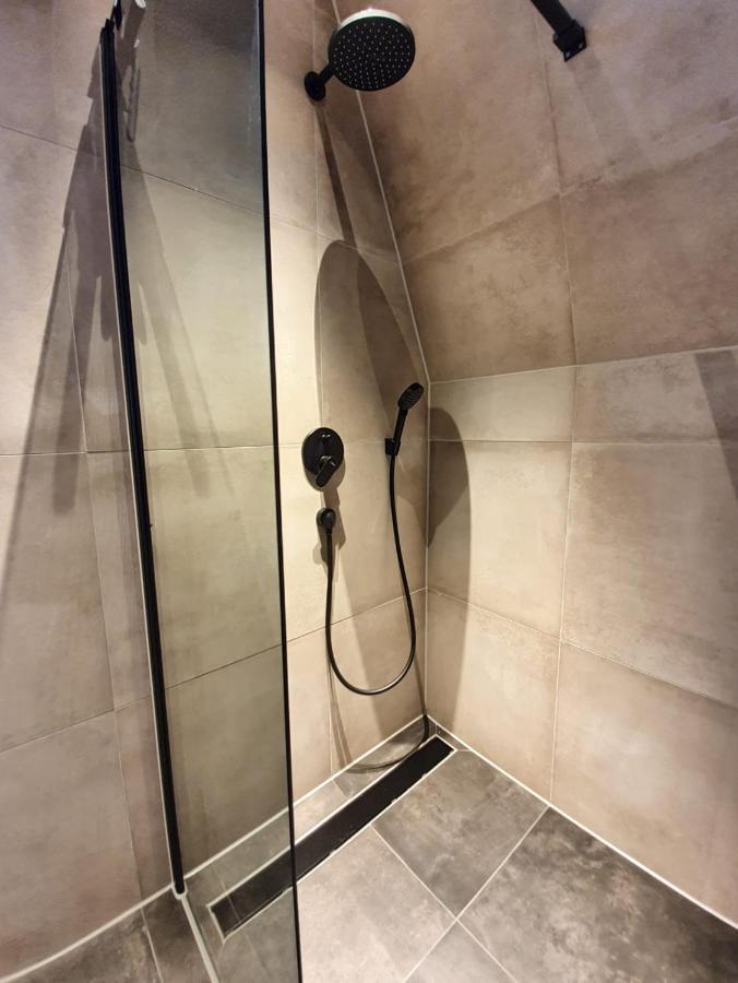 Super de luxe privékamer op een toplocatie - Room 2 Egmond aan Zee Esterno foto